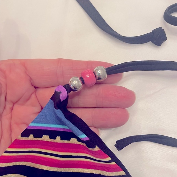 Reversible Reef bathing suit top - Picture 2 of 5